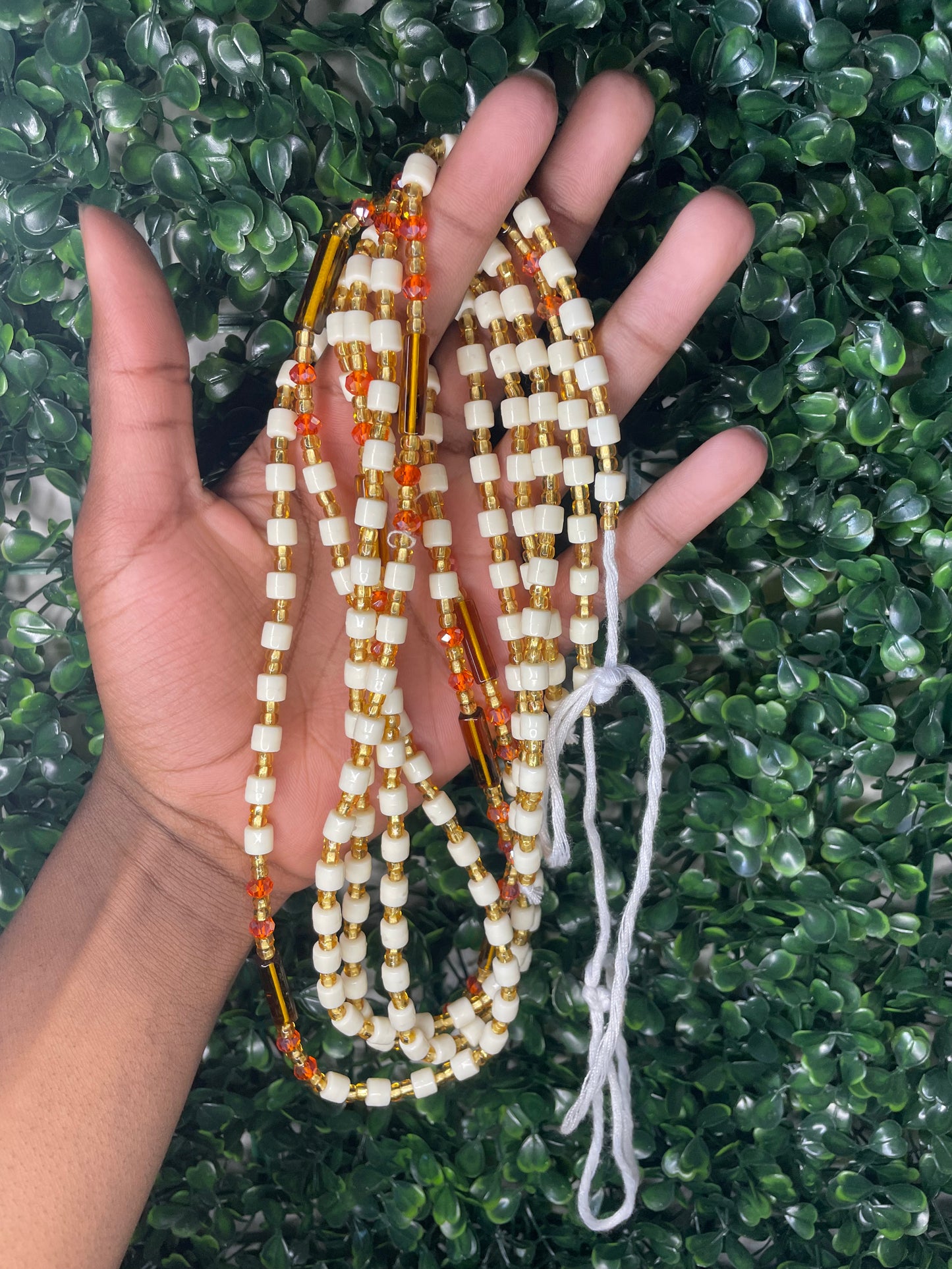 Brown skin caramel wasitbeads [1 pcs