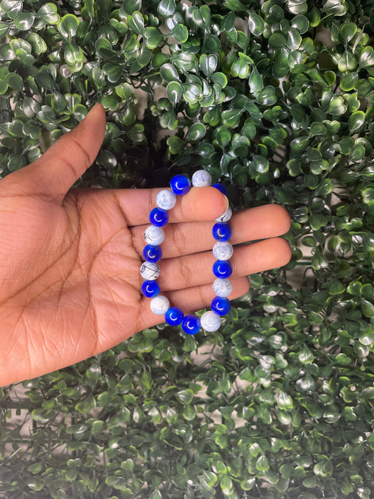 Mini blue moon beaded bracelet