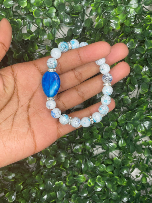 Blue stone beaded bracelet